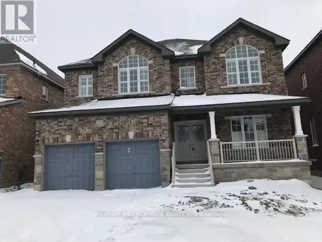 House for rent in Bradford West Gwillimbury, Central Ontario
