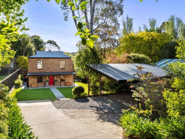 House for sale in Bridgewater, Adelaide Hills Council