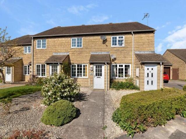 House for sale in Broadway, Broadway
