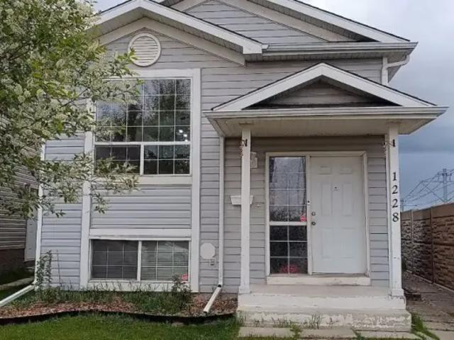 House for rent in Northwest, Alberta