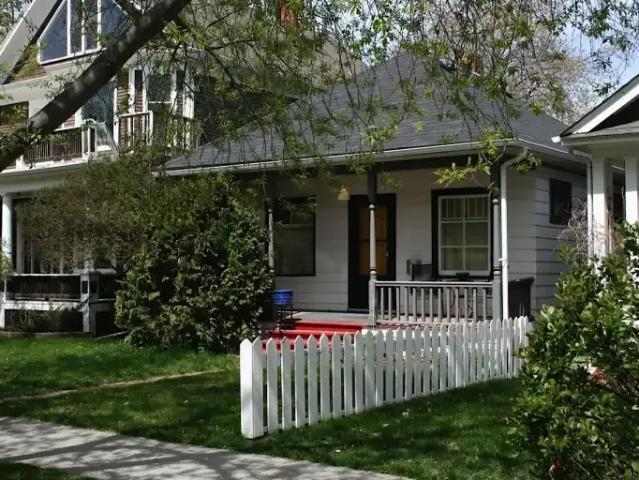 House for rent in Northwest, Alberta
