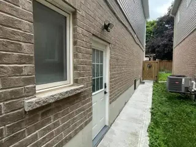 House for rent in Cambridge, Ontario