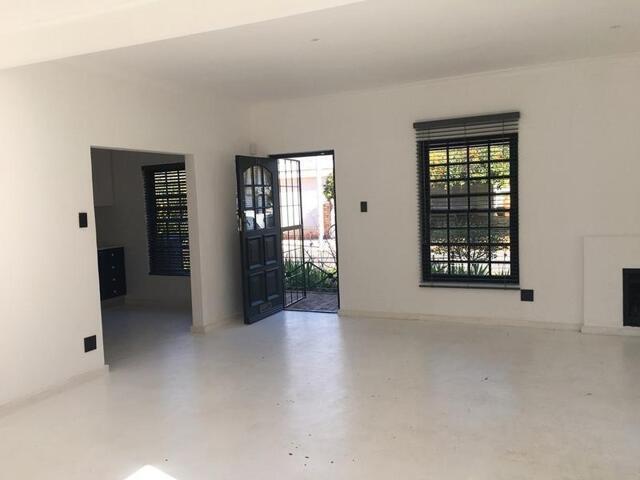 House for sale in Cape Town, Western Cape