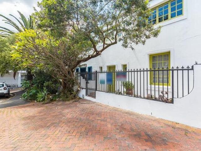 House for sale in Cape Town, Western Cape
