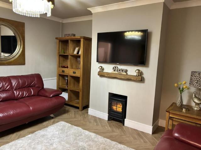 House for rent in Falcon Lodge, Wales