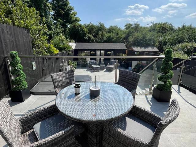 House for rent in Falcon Lodge, Wales