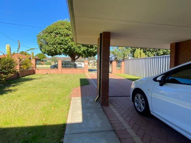 House for rent in Carlisle, Western Australia