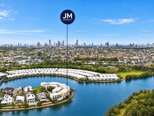 House for sale in Carrara, Gold Coast City