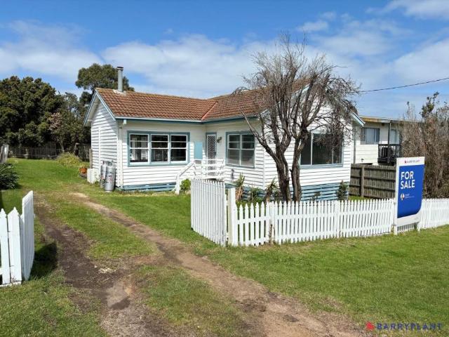 House for rent in Coronet Bay, Bass Coast Shire