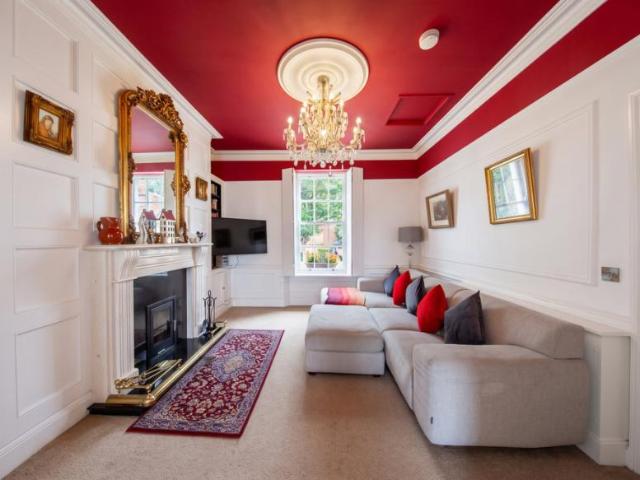 House to rent in Bluebell, North Tipperary