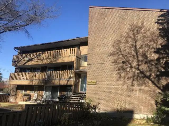House for rent in Wedgewood, Alberta