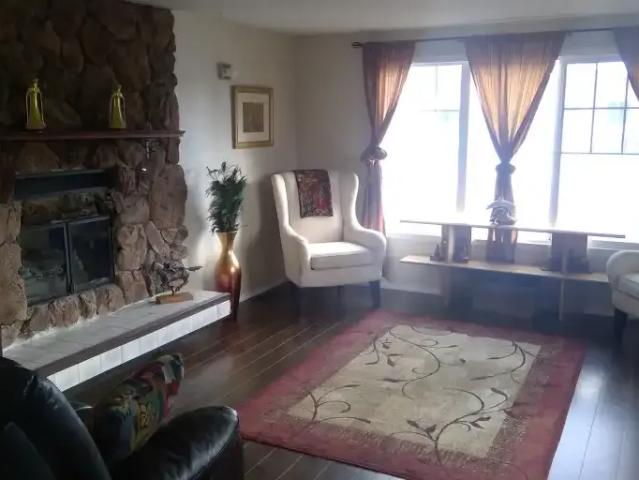 House for rent in Wedgewood, Alberta