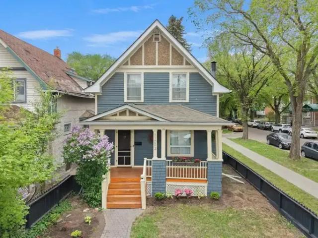 House for rent in Wedgewood, Alberta