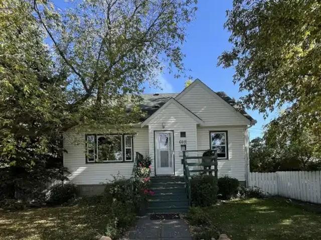 House for rent in Wedgewood, Alberta