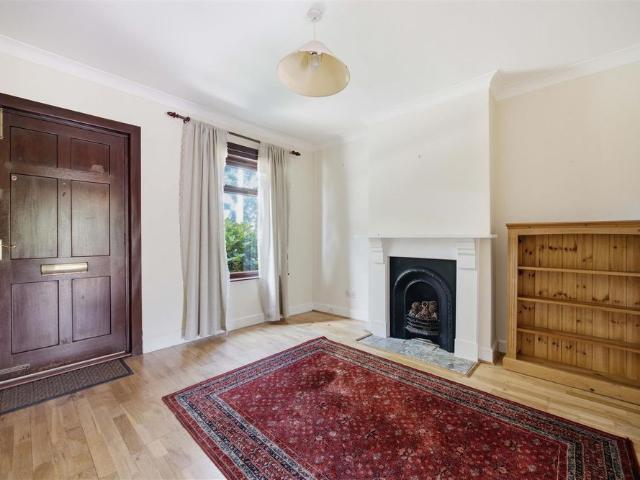 House for rent in Gould's Green, Greater London