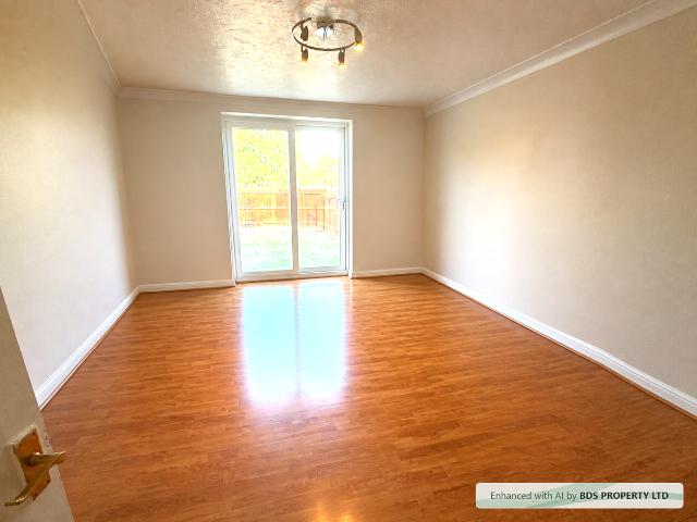 House for rent in Carterhatch, Greater London