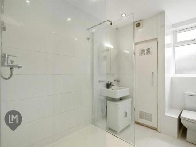 House for rent in Southfields, Greater London