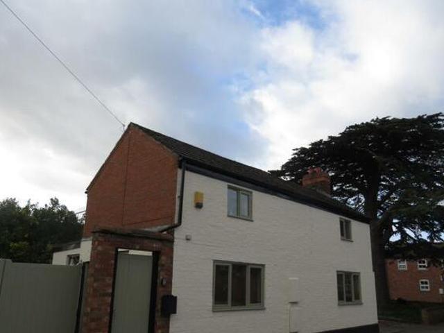 House for rent in Lyons, Greater London