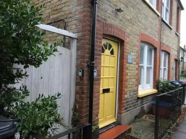House for rent in The Bridge, Kent