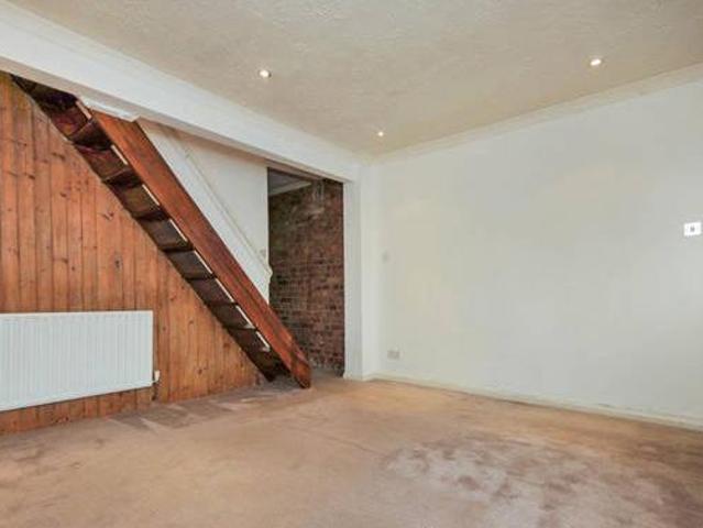 House for rent in Lyons, Greater London