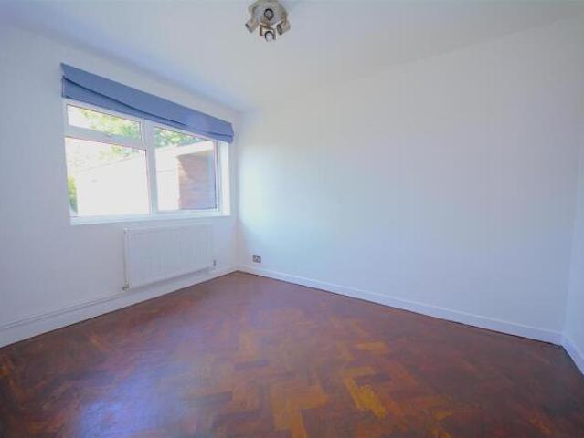 House for rent in Cat Hill
