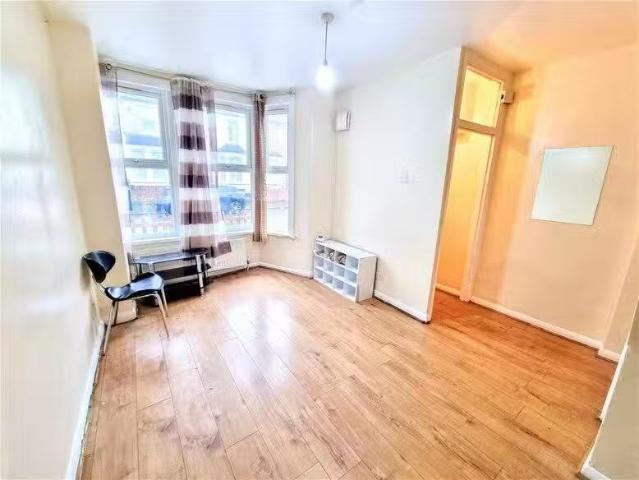 House for rent in Little Ilford, Greater London