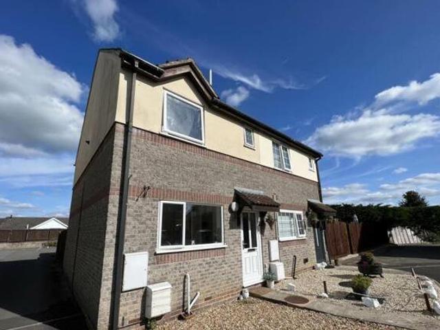 House for rent in Lyons, Greater London