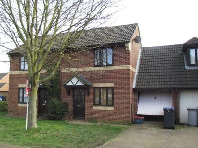 House for rent in Kettering