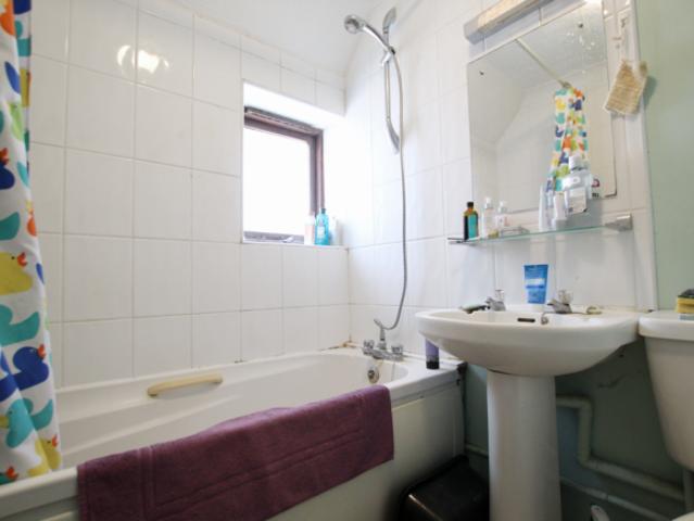 House for rent in Chesterton, Arbury