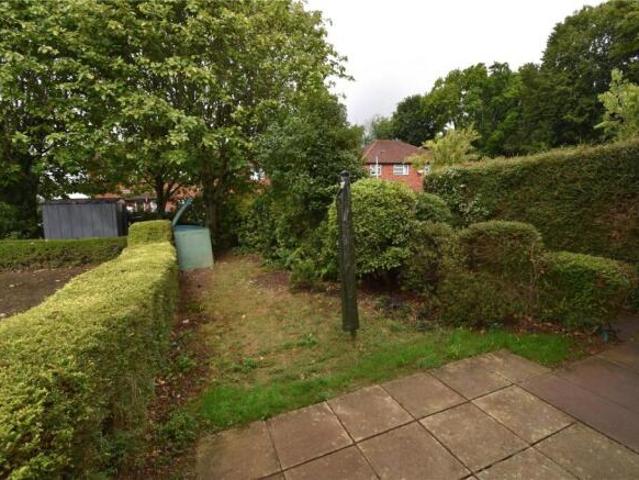 House for rent in Follaton, Strode