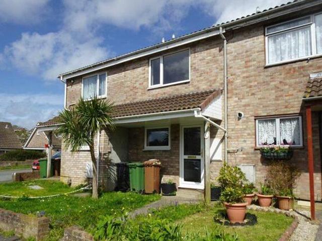 House for rent in Follaton, Strode