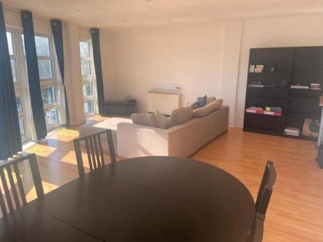 House for rent in Brentford End, Greater London