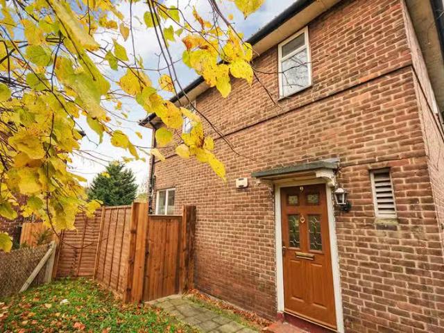 House for rent in London Borough of Bromley, Greater London