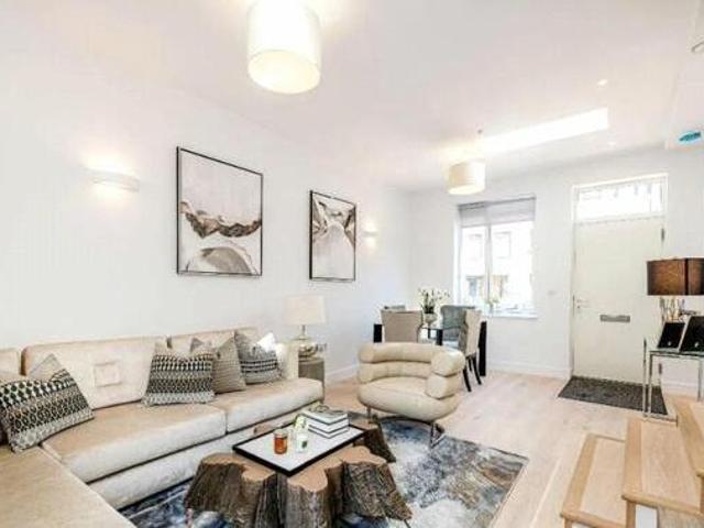 House for sale in Lyons, Greater London