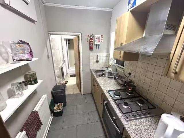 House for rent in Llantwit Fardre, Upper Boat