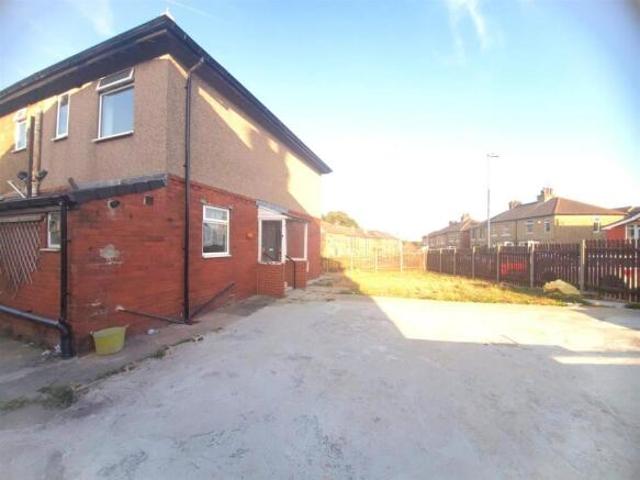 House for rent in Milnsbridge, West Yorkshire