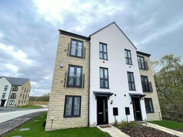 House for rent in Lyons, Greater London