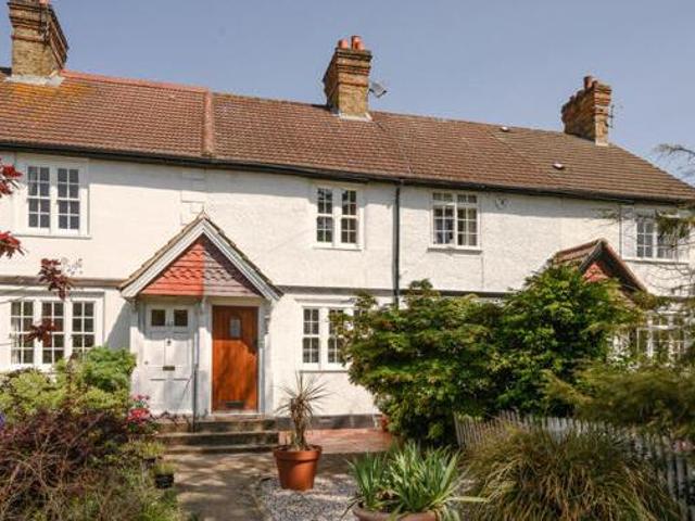 House for rent in Lyons, Greater London