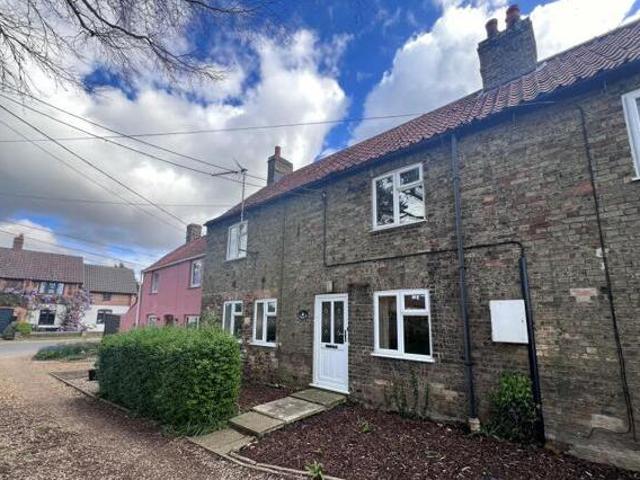 House for rent in Lyons, Greater London