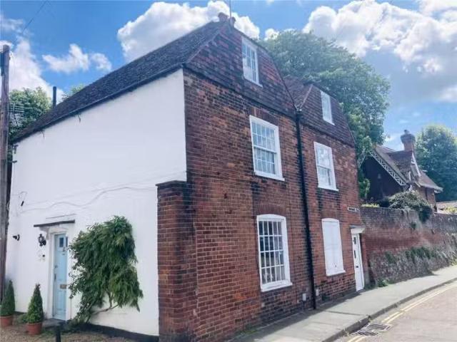 House for rent in St. Mildred's, The Bridge