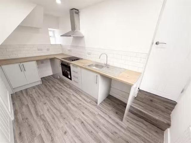 House for rent in Pentre, Wales