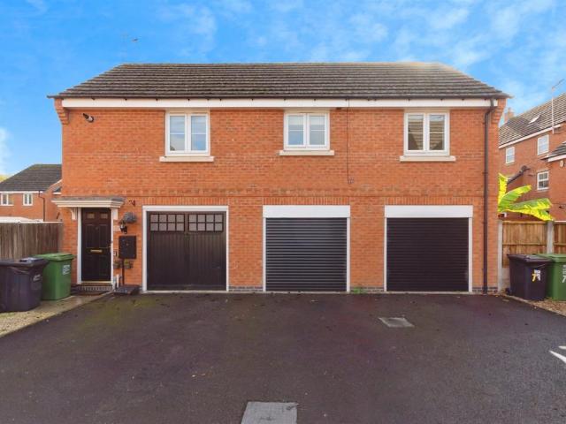 House for sale in Lakeside, Redditch