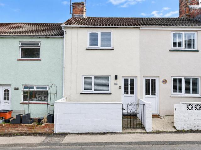 House for sale in Old Town, Swindon