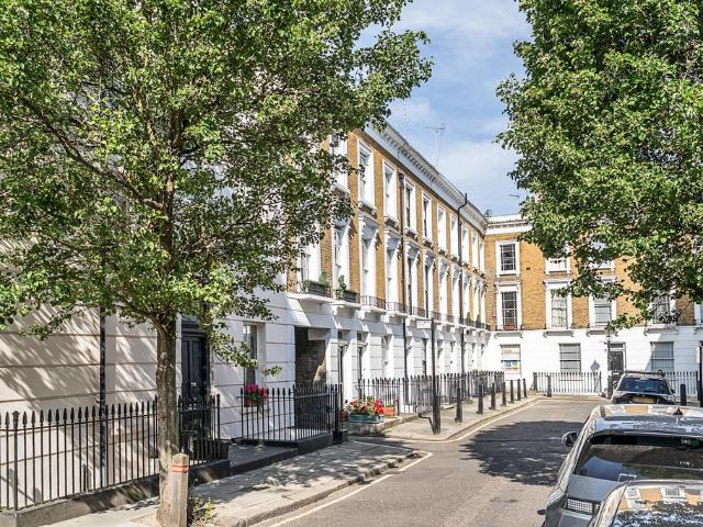 House for sale in Pimlico, Greater London