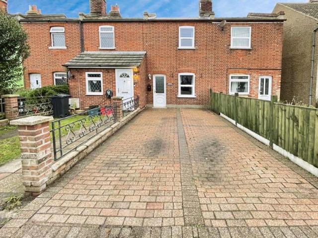 House for sale in Bentley Country Park, Tendring