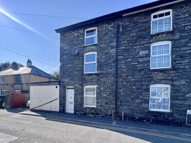 House for sale in Trofarth, Wales