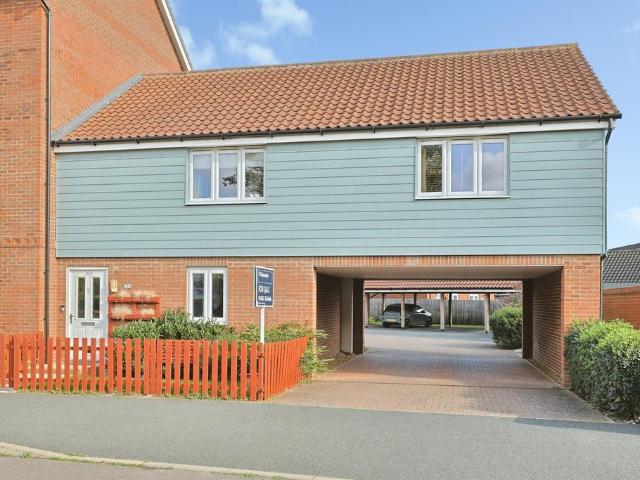 House for sale in Roundhouse Park, South Norfolk