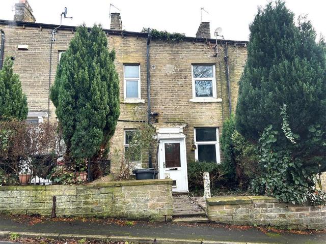 House for sale in Willowfield, Sowerby Bridge