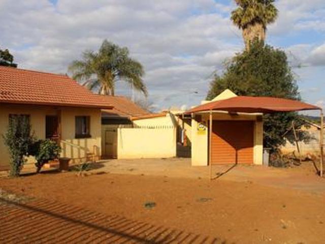 House for sale in Waterkloof, Gauteng