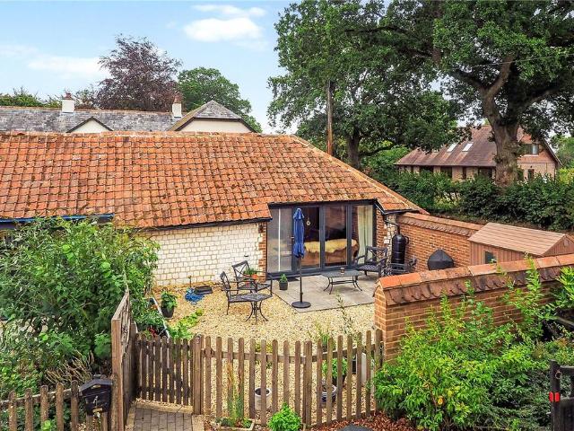 House for sale in Bolton Low Houses, Hampshire